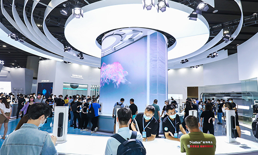 建博会首日I必一运动3D全息科技展馆惊艳亮相，智简生活，即刻体验！